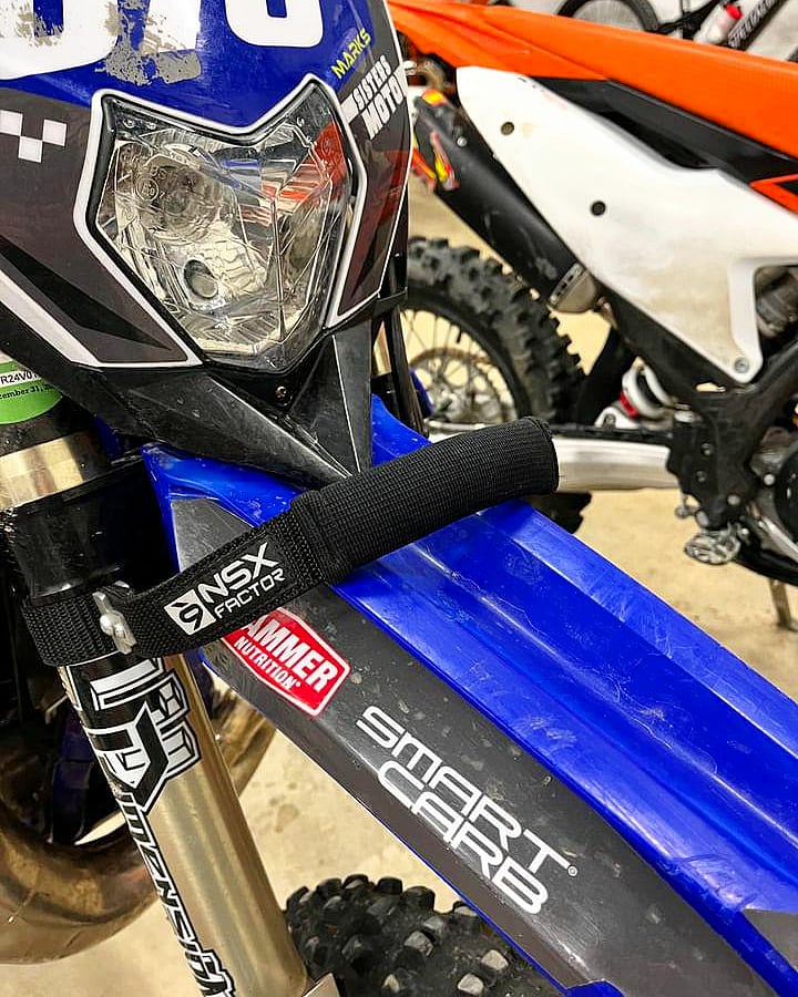 nsx_factor's tweet photo. A sleek design that will add a touch of style to your dirt bike! 🤘😎⚡#nsxfactor #keeponflowing #hardenduro #extremeenduro #madeforhardenduro #nsxfactorteam #shercousa https://t.co/PgdhH3vju7
