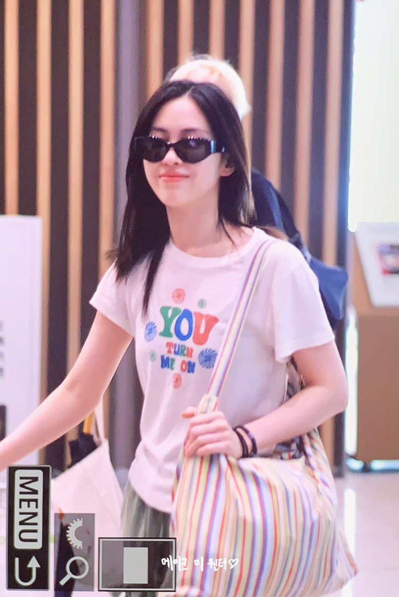 240719
🕶️ 
#있지 #ITZY #류진 #RYUJIN