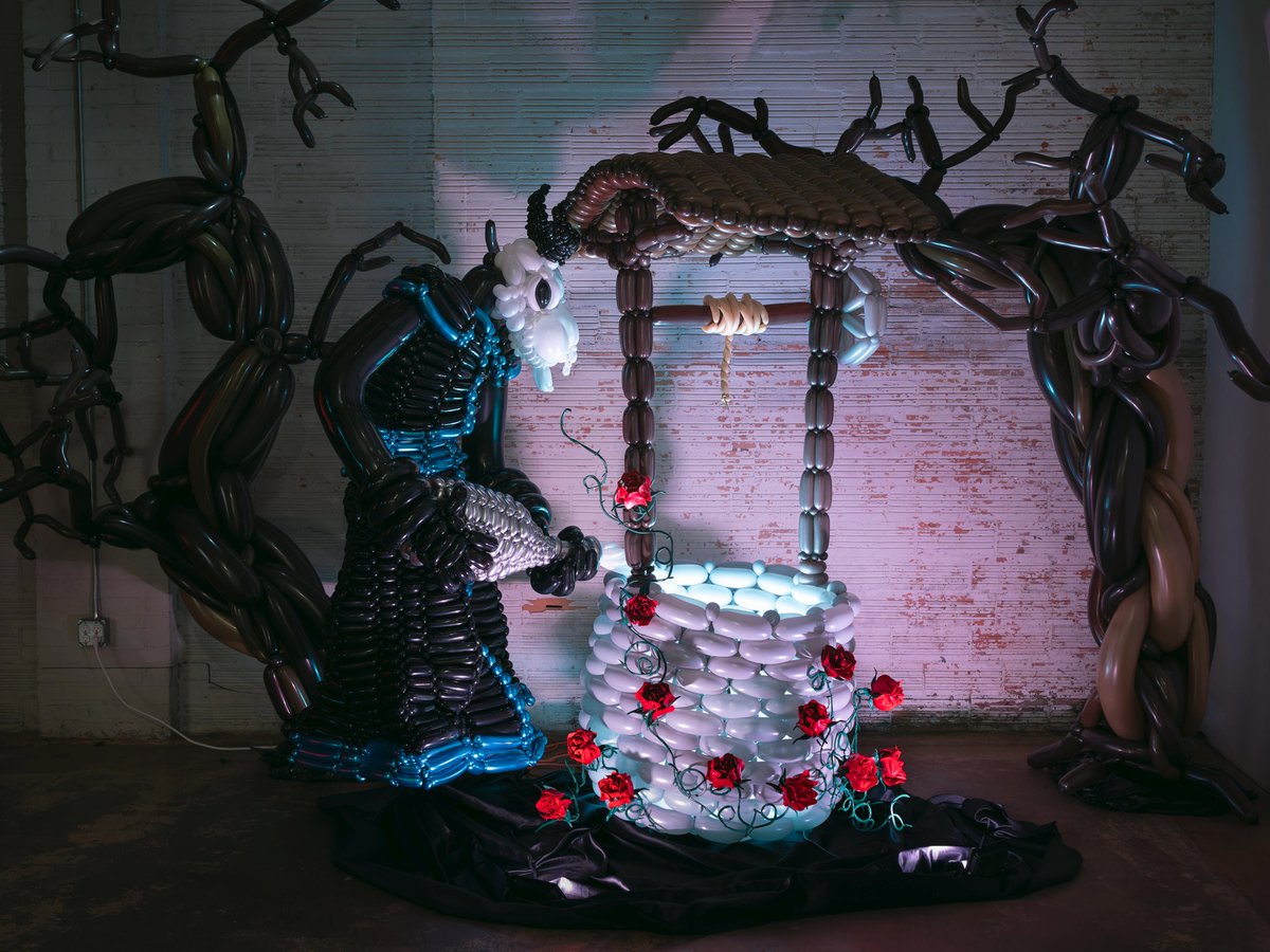 Part of my first balloon exhibition, "Messengers", displayed at Hardy and Nance Studios as part of ARTCRAWL 2023. #balloonart #houstonartinstallation #hardyandnancestudios #skepticism