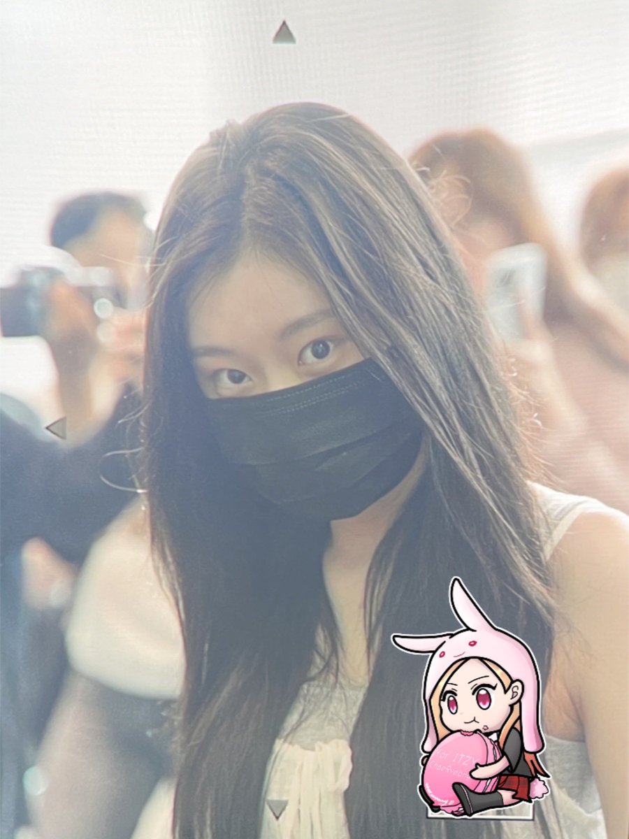 [preview] 240719 ICN
#itzy     #있지                        
#ChaeRyeong     #leechaeryeong 
#채령     #이채령 #彩領 #李彩領