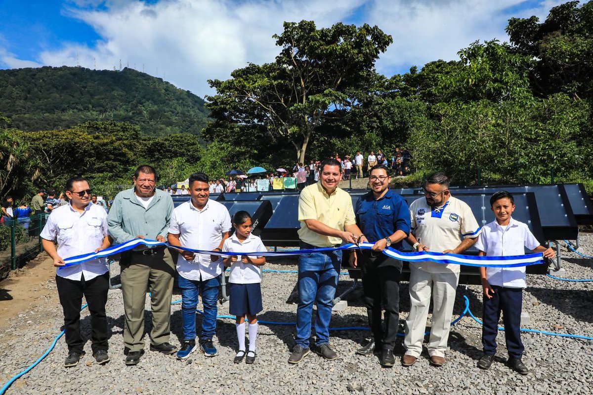 testingsv's tweet image. La ASA inaugura sistema de hidropáneles en Nejapa

l.testing.com.sv/NoXG