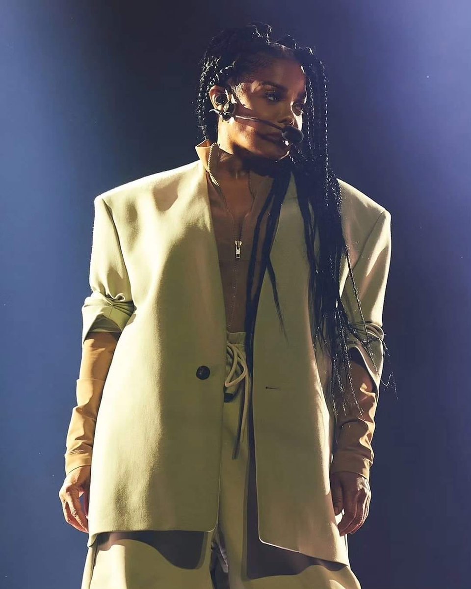 raw3entertainmt's tweet photo. 30th ESSENCE FESTIVAL OF CULTURE 2024: Janet Jackson Headlines &amp; ROCKS STAGE!  Victoria Monet, Usher, Shield E, Method Man, SWV, Birdman, Tweet, Ayra Starr, Charlie Wilson, D-Nice &amp; MORE! [Presented by Coca-Cola] https://t.co/eW1wGtmNKB  @Essence https://t.co/eK1g7x3zcc