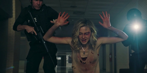 paperjessie's tweet image. Achei que #RunHideFight teve muitas questões no seu desenvolvimento que atrapalharam a trama de se auto compreender, e existem MUITAS conveniências que extrapolam o limite do aceitável. E mesmo achando que um assunto TÃO delicado quanto os tiroteios em escola não tenha+