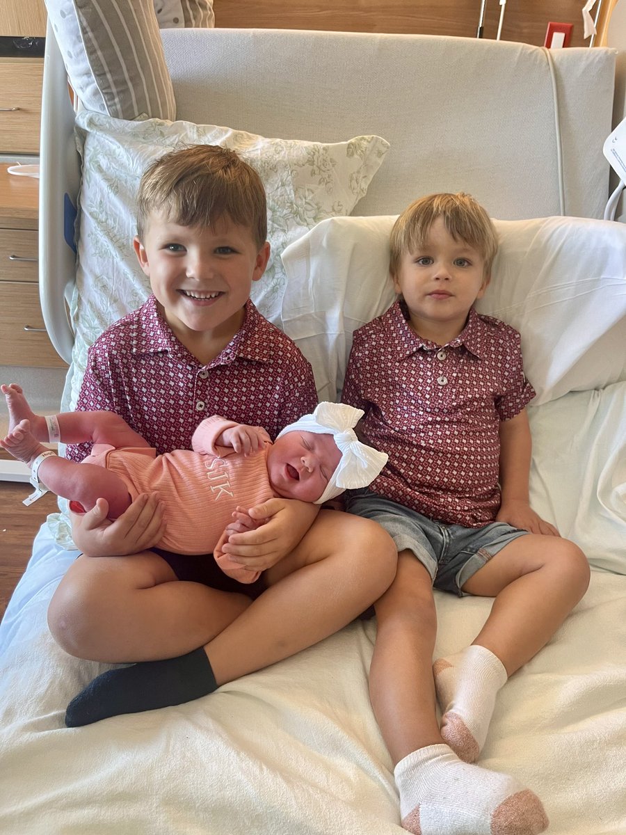 Swayze Jo Kinne🩷 8 lb 13 oz 21 in #BabyBobcat 🐾