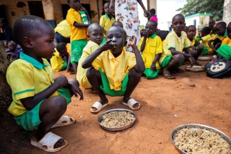 HopkinsIrine's tweet photo. They share even the most little and their faces are bright .
Healthy food equals healthy future https://t.co/3OYGH9aowP