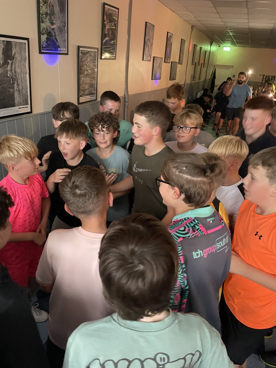 KHS 3-19 WELSH tweet media