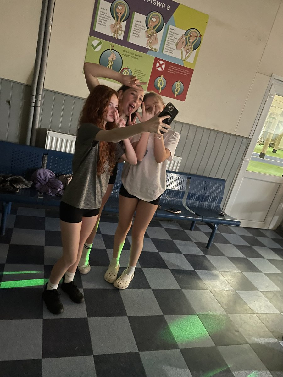 KHS 3-19 WELSH tweet media