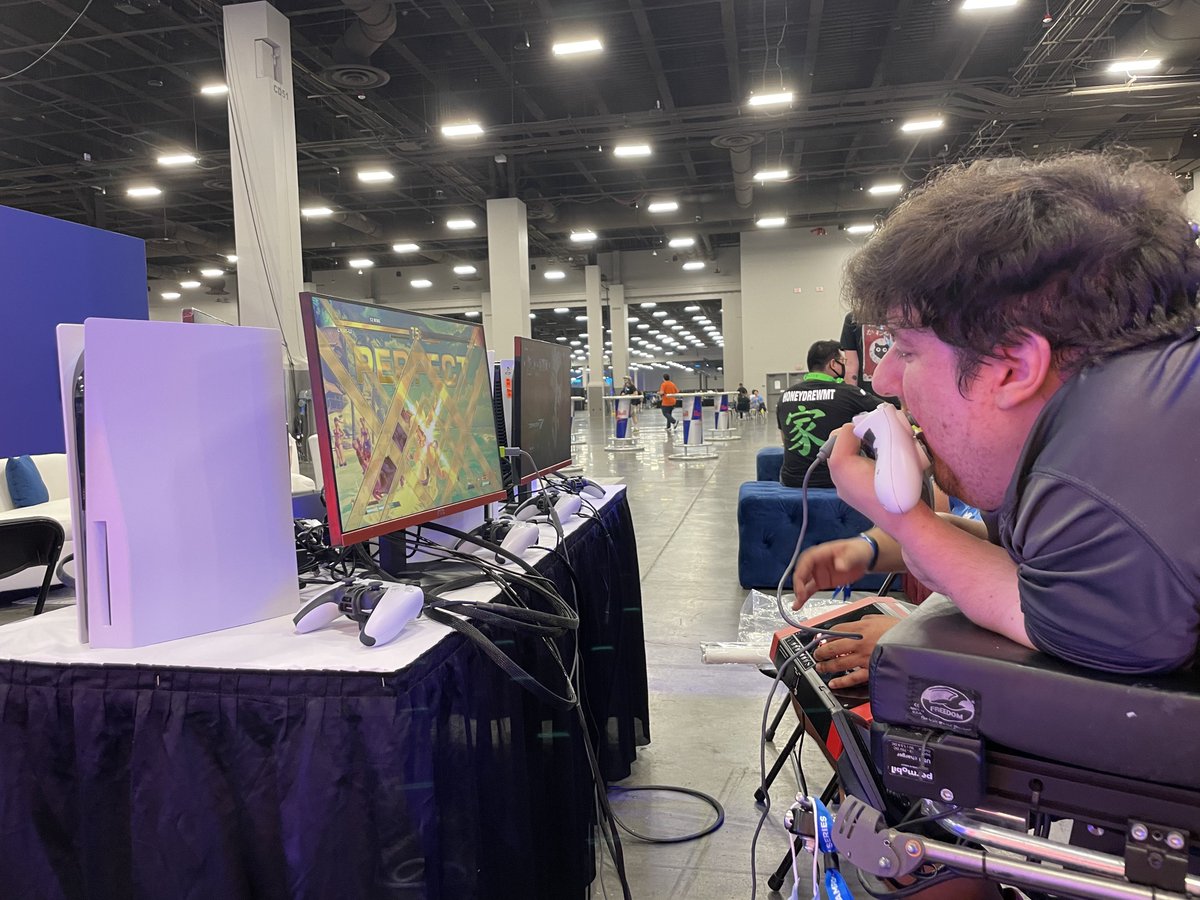 VashyPls's tweet image. Not going to Evo this year is so hard for me. My brother @Brolylegs and I have gone for over a decade now, it was something we always cherished. He loved being out in the world, challenging his rivals, limits, and making memories.Wish we could go again, I'll be there next year.