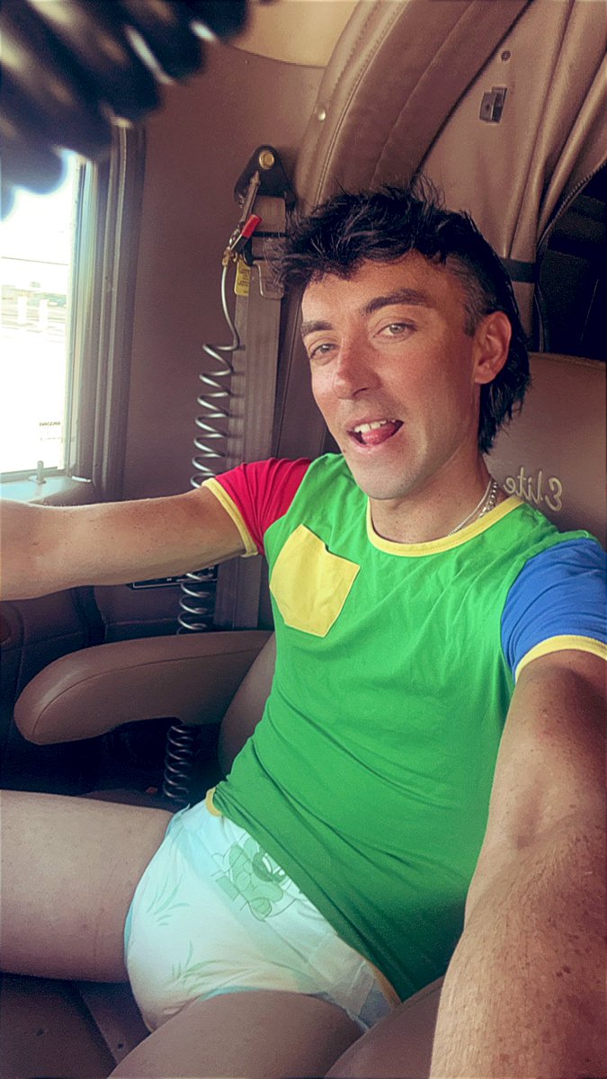 South Dakota > Nebraska > Kansas > Oklahoma > Texas > New Mexico > Arizona 🏁

Featuring some full diaps!