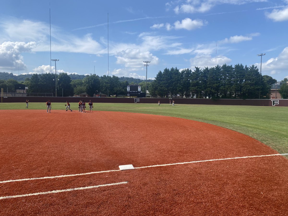 Jackson96ers's tweet photo. NABF HS WS getting ready to start at Christenberry Fields in Knoxville, TN!! 
Team Ontario Astros vs Maryland Tide https://t.co/iYI7BdFLZ0