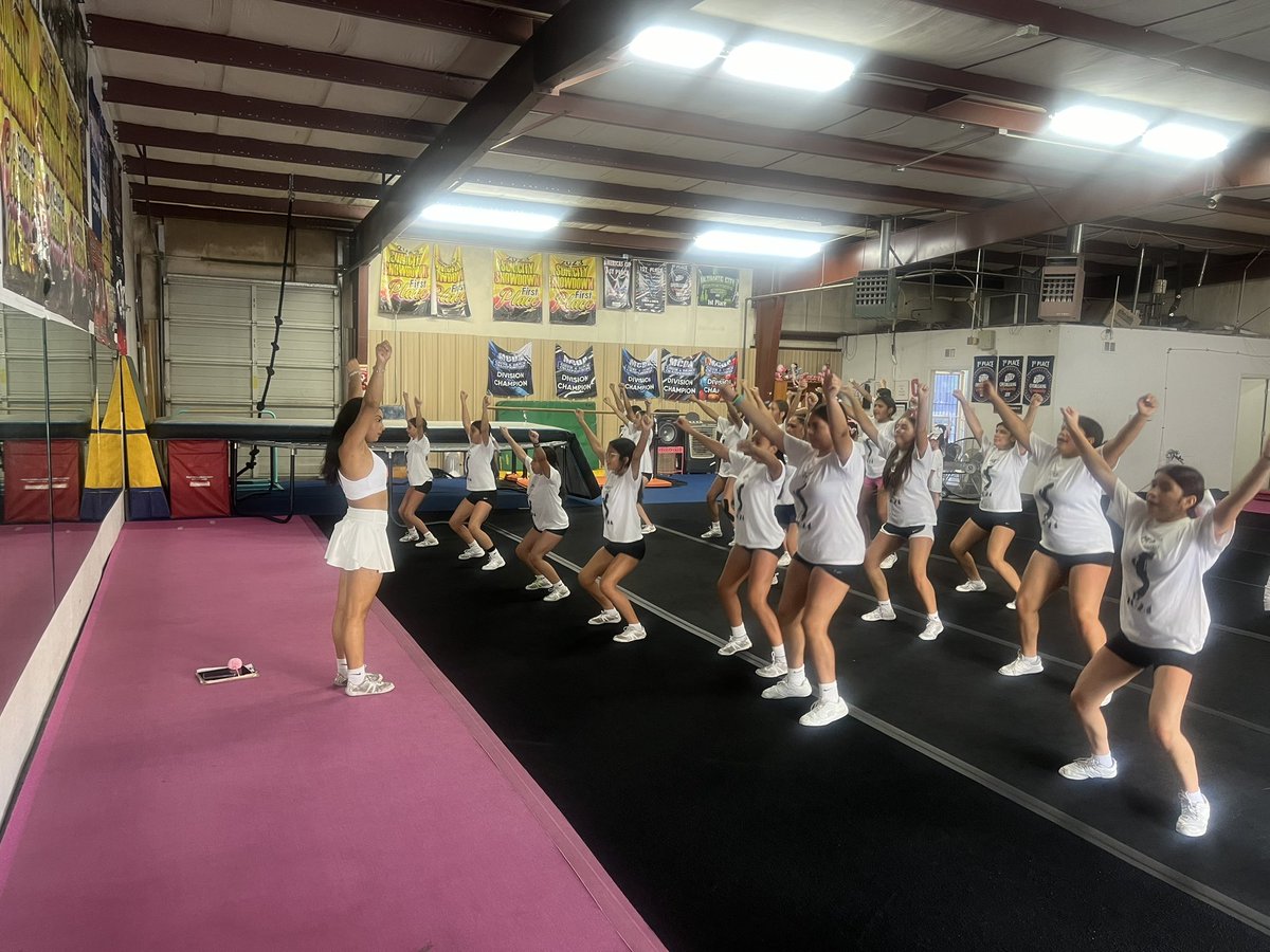 kassandram07's tweet photo. Cheer Force Athletics had an amazing 3 day Cheer Camp! Had a great time teaching and coaching at the CFA Summer Cheer Camp 2024! In three days my Advanced group excelled in cheer, chant and dance! Can’t wait for the next one in Fall! #cheercamp #cfa #stunts #jumps https://t.co/WmSUB82yqD