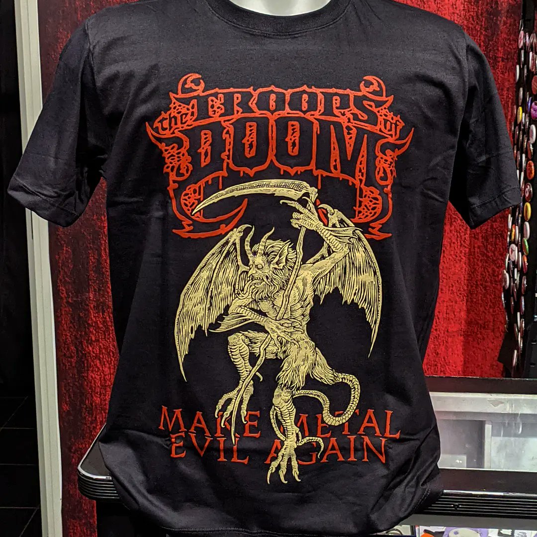 RecordsExtreme's tweet photo. Camiseta oficial THE TROOPS OF DOOM - Make Metal Evil Again
https://t.co/l0GFVMfR89
Frente e Costas - Tamanhos disponíveis do P ao XGG

R$ 80 + frete a vista. Ou R$ 85 + frete no cartão! 

Marca/Fabricante: Brutal Wear 

#ExtremeSoundRecords #thetroopsofdoom #camisetasdebandas https://t.co/HUmqpbKegL