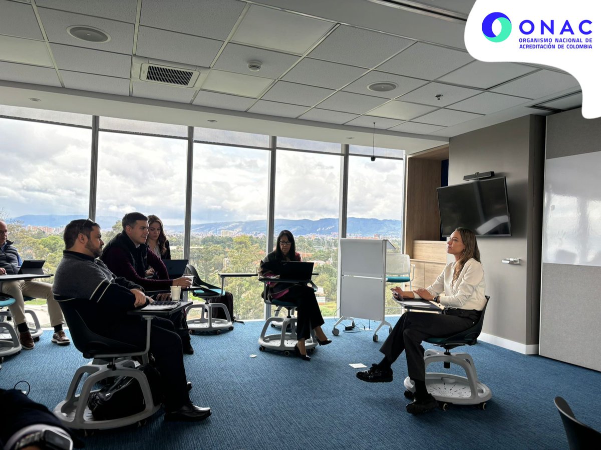 ONAC_COLOMBIA's tweet photo. 🤝Hoy participamos en el intercambio @GQSPColombia con #Paraguay. Recibimos a la Unión Industrial Paraguaya y al Viceministerio de Industria para conocer nuestra infraestructura de calidad nacional. 

¡Fortaleciendo lazos en América para elevar la confianza en la calidad! https://t.co/B364R3AtUZ