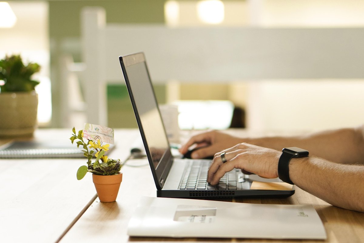 CoursehelpAU's tweet image. 🌟 Struggling with your coursework? We&apos;ve got you covered! 🌟

Check out Course Help Australia for expert assistance and support to ace your assignments. 📚✨

Visit us at: coursehelpaustralia.com

#OnlineCourseHelpAustralia #AssignmentHelp #StudyTips #Education #StudentLife