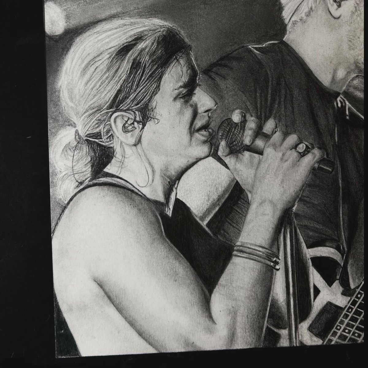 MatiiMarc's tweet photo. Dibujo de @AIRBAGoficial @GuidoAIRBAG @GastonSardelli 
Etiquétenlos 🫶🏻

#airbag #rock #dibujo #gastonsardelli #guidosardelli #patriciosardelli #art #arte https://t.co/4k6N7ijYEJ