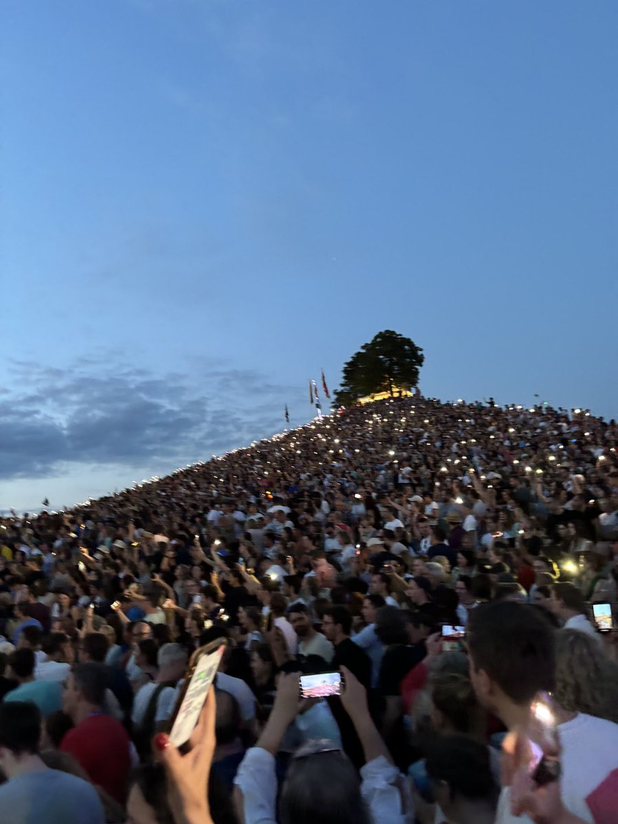 therealdoschpin's tweet image. Alle Jahre wieder #DasFest #PeterFox