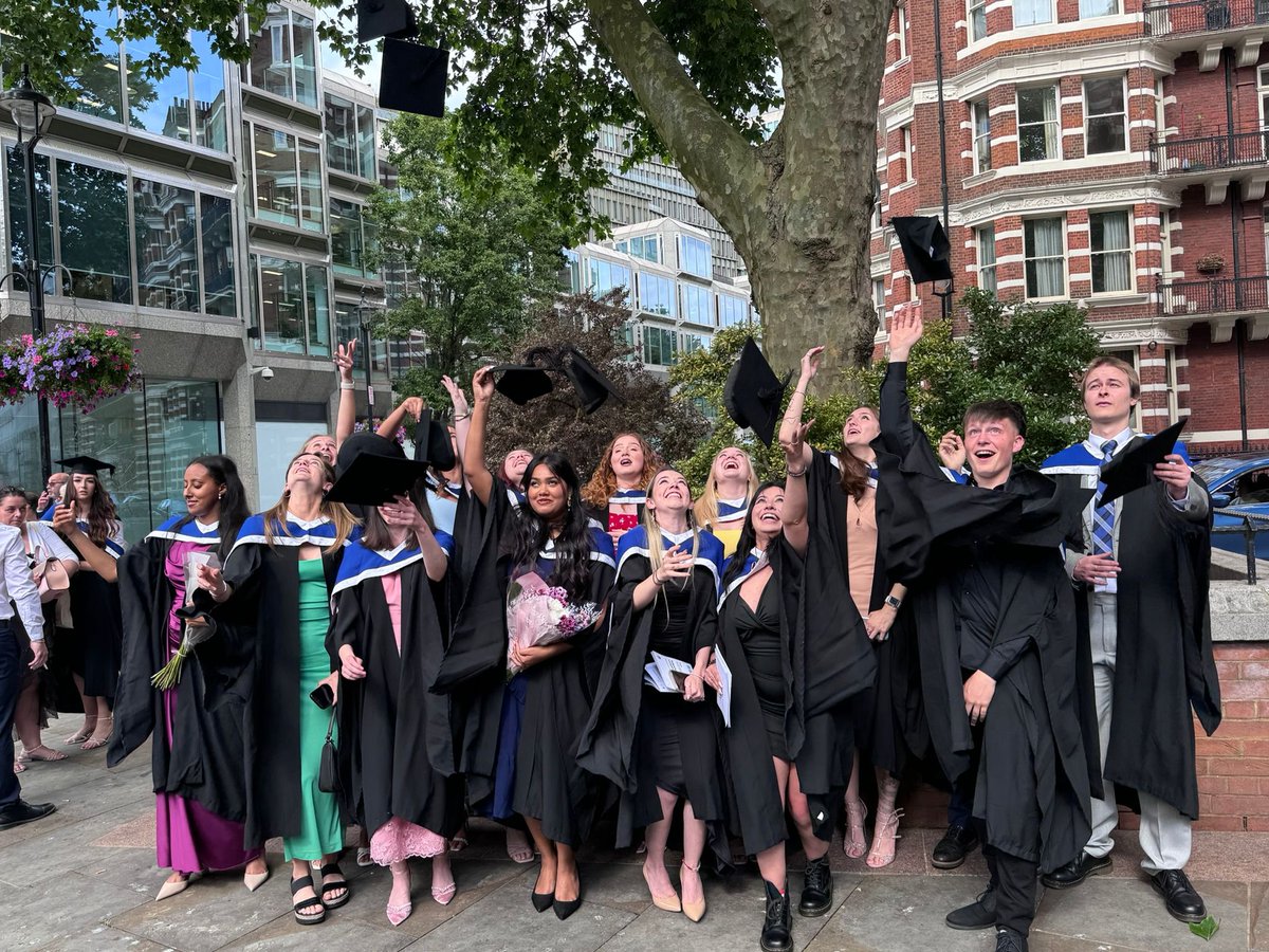 StMarysPsy's tweet photo. Some more wonderful photos of the iconic hat toss! Too good not to share.  

You have all done so well to earn this fabulous achievement. Your beaming faces say it all. It was an absolute pleasure to be part of your journeys and to enjoy the celebrations with you 🎓🥳🎓🍾 https://t.co/ZQogyvZ6ma