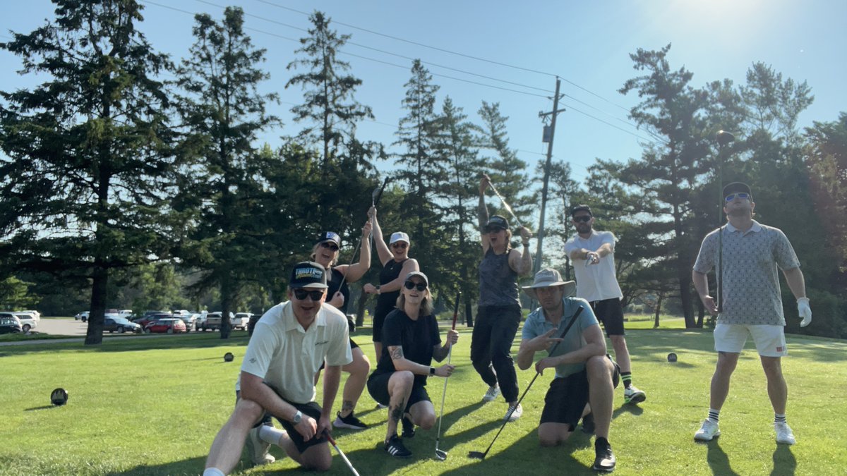 A successful start to Solve’s first-ever annual golf tournament! Turns out our creative skills extend to the fairways⛳