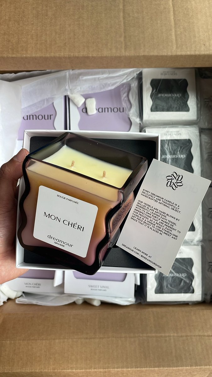 Just Arrived -

Now introducing Mon Chéri in a larger size + Restock on Dhabi &amp; Sweet Vinyl in the small candle size 

New matches included w purchase 
*While supplies last*
