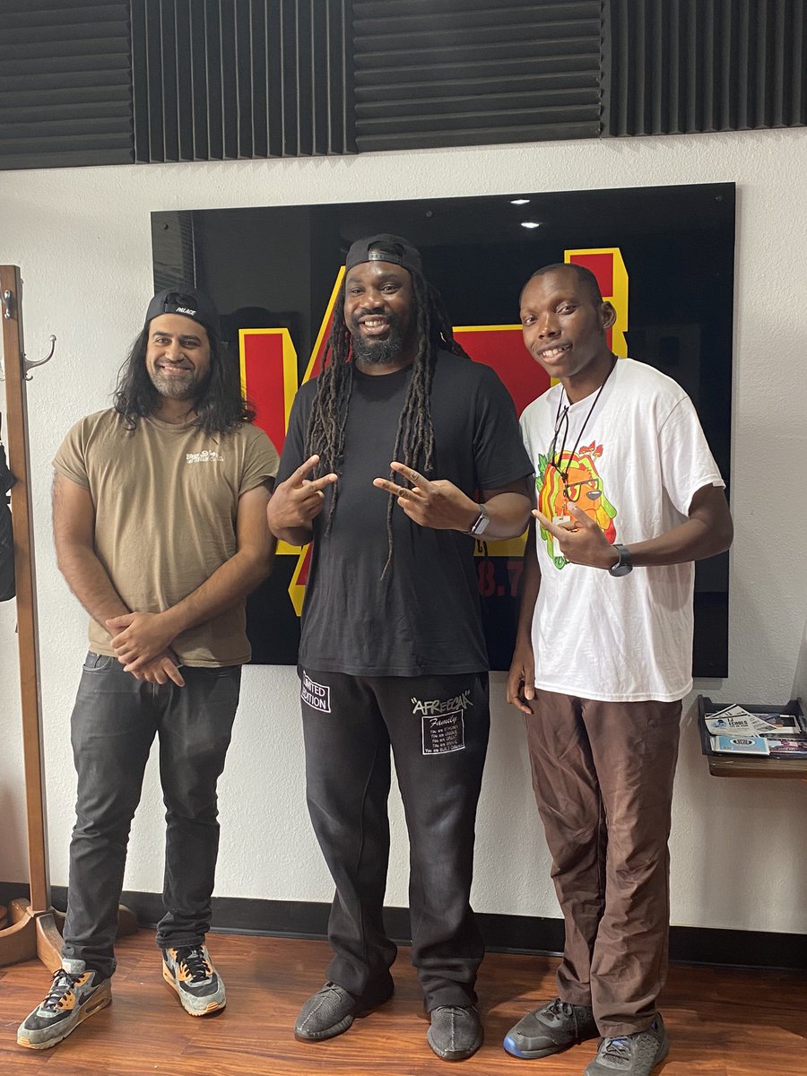 Shout out <a href="/StayFreshJamieD/">Ras Jamin</a> who dropped by the studio earlier this week! Make sure you check out his All The Vibes parties including his AfroBrunchClub at Busy Signal this Sunday!