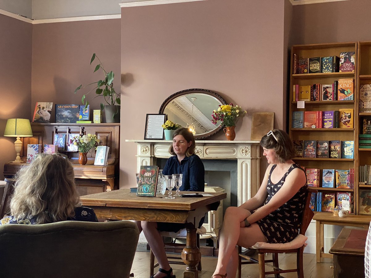 Fabulous to hear Elizabeth MacNeal discuss her new book The Burial Plot <a href="/falmouthbooks/">Falmouth Bookseller</a> at Falmouth Bookseller -above the bookshop - this evening. Such a talent - can't wait to read it <a href="/esmacneal/">Elizabeth Macneal</a>