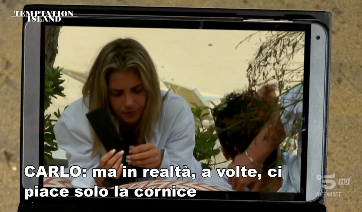HairStyles424's tweet photo. Un cazzo di poeta

#TemptationIsland https://t.co/1EAe5hexcS
