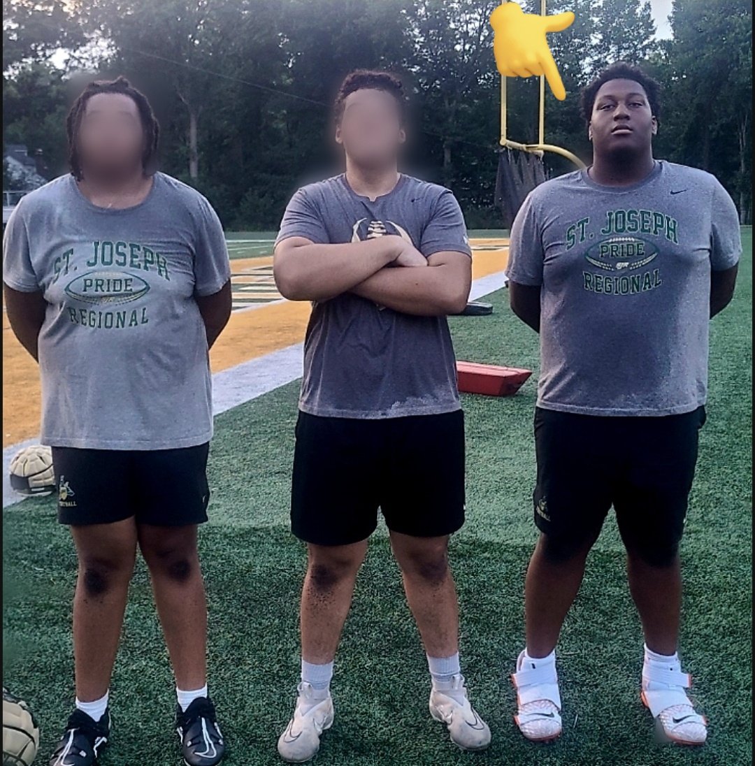 KeepItABuckPod1's tweet photo. Transfer Portal: 2027, OL/DL,  Donte Green (6'7, 310lbs)
Westchester, NY ➡️ St. Joe's Regional https://t.co/b6cHVL7Ssr