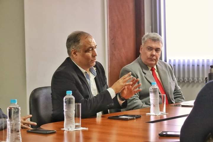 DefensoriaPy's tweet image. Reunión a fin de facilitar el acceso a la justicia de todos los usuarios, participaron de la reunión, el Defensor del Pueblo, Rafael Ávila; el Dr. Sergio Duarte, el Mag. Héctor Báez Blanco y el Dr. José Duarte, estos últimos, representantes del #CONES.