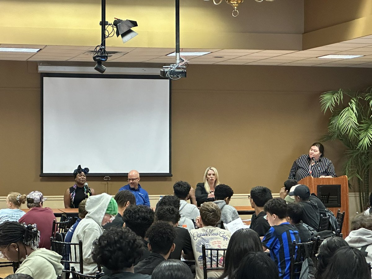 Suny Schenectady Early College High School tweet media