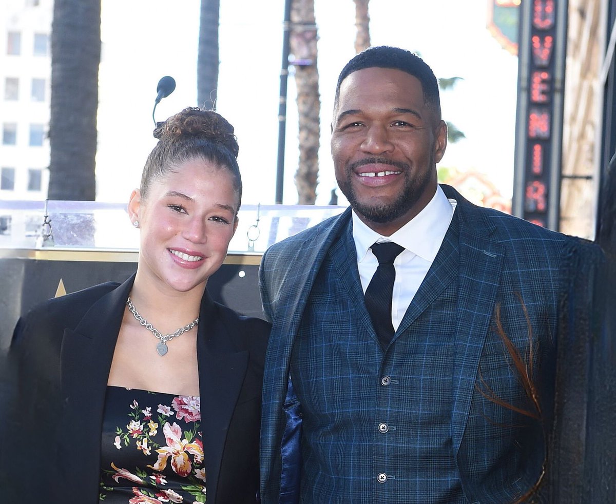 mefeater's tweet photo. God is good! After battling a brain tumor Michael Strahan’s daughter Isabella is now cancer free. 💕 https://t.co/mdP3ejiSZx