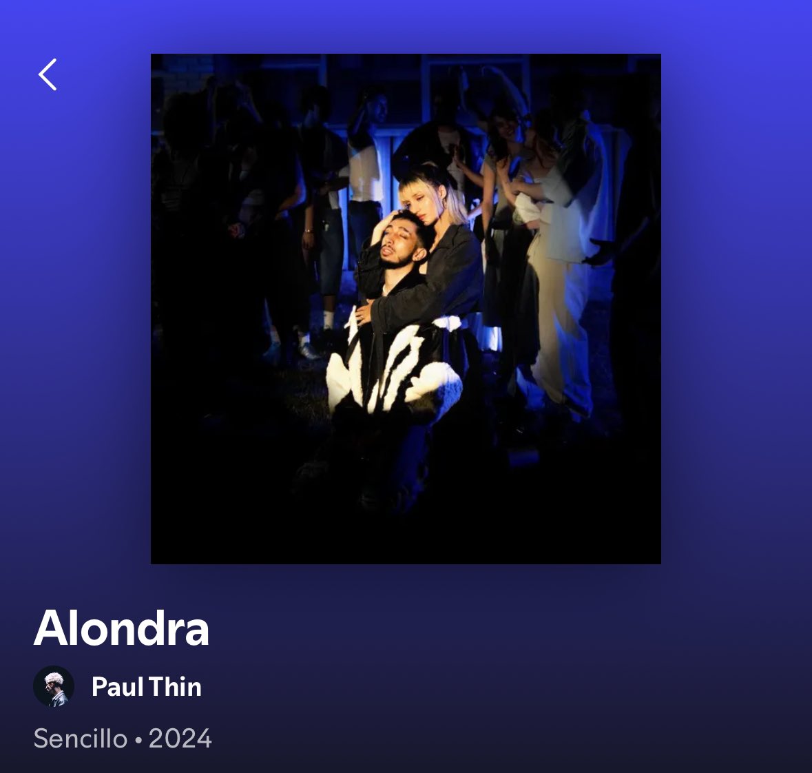 Alondra ya es vuestra 💙

open.spotify.com/track/5sNfMWrR…