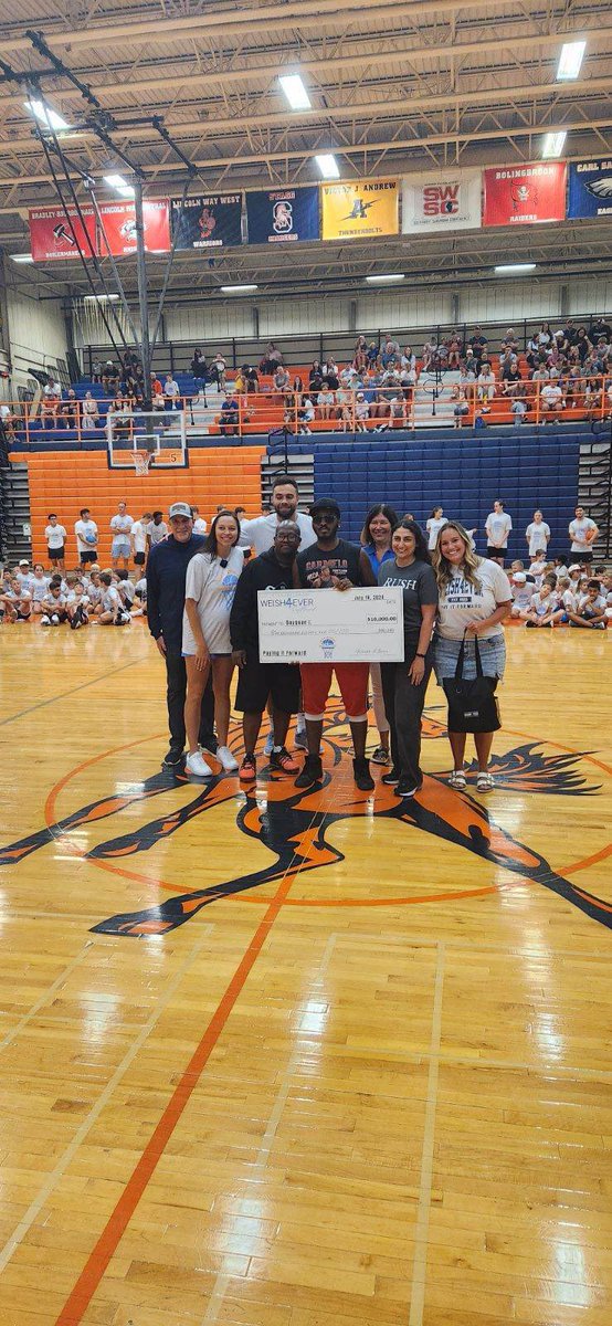 Stagg High School (@stagghighschool) on Twitter photo What a week! A huge thank you to the <a href="/maxstruscamps/">Max Strus Camps</a> for making this so special for our school community! Congrats on your HUGR contribution to the <a href="/Weish4Ever/">Weish4Ever</a> Foundation and the phenomenal work they do to pay it forward! Until next year… What a week! A huge thank you to the <a href="/maxstruscamps/">Max Strus Camps</a> for making this so special for our school community! Congrats on your HUGR contribution to the <a href="/Weish4Ever/">Weish4Ever</a> Foundation and the phenomenal work they do to pay it forward! Until next year…
