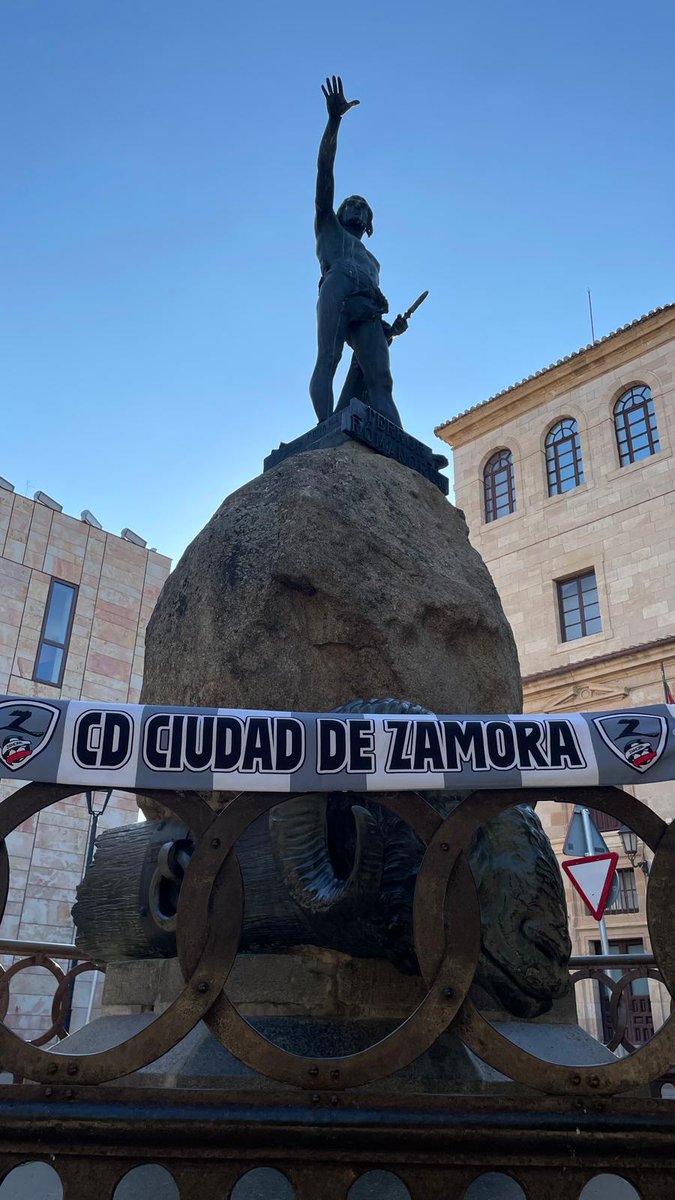 CdCiudadDZamora's tweet image. Hoy hemos salido a las calles de Zamora y han pasado cosas.
Un pequeño adelanto, no me dejan mostrar más...