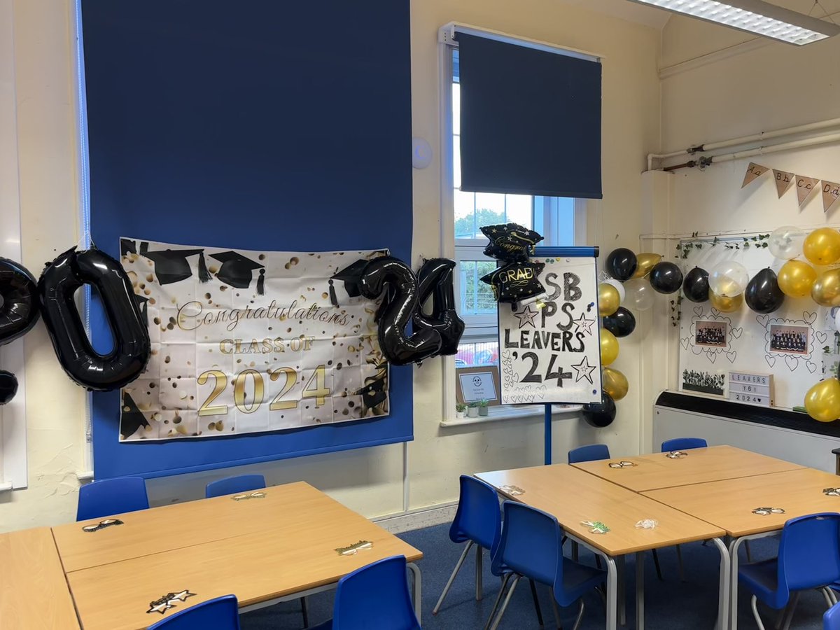 sbps_foxes's tweet photo. All set up for the final 2 days at Stamford Bridge Primary 💙🥹🌟 https://t.co/kXS3xyTGA9