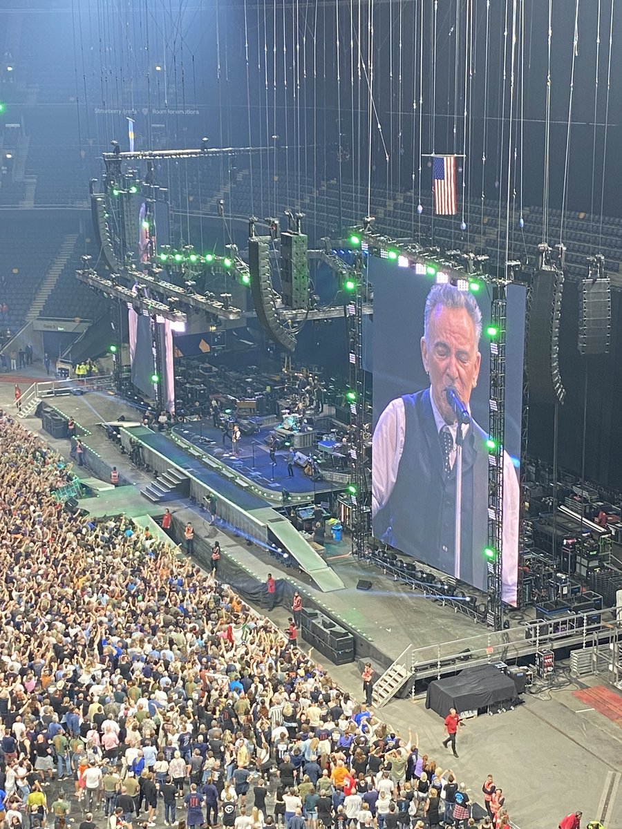 Bossen leverera igen 🎙️🎙️🎙️

#BruceSpringsteen