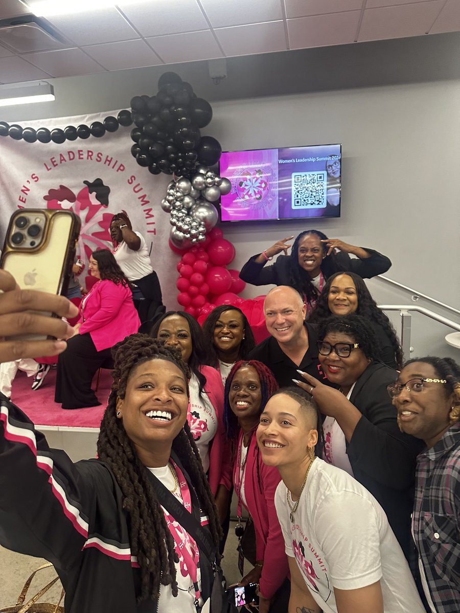 Candice Mitchell tweet media