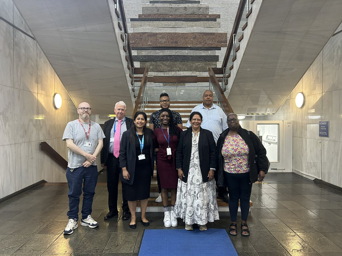 A fantastic Healthier Communities Committee meeting tonight thanks to the sharp questioning of the committee members and the contributions of our guests including Cllr Bell Cabinet lead. 

We discussed the BLACHIR report and Adult Social Care in Lewisham. 📝