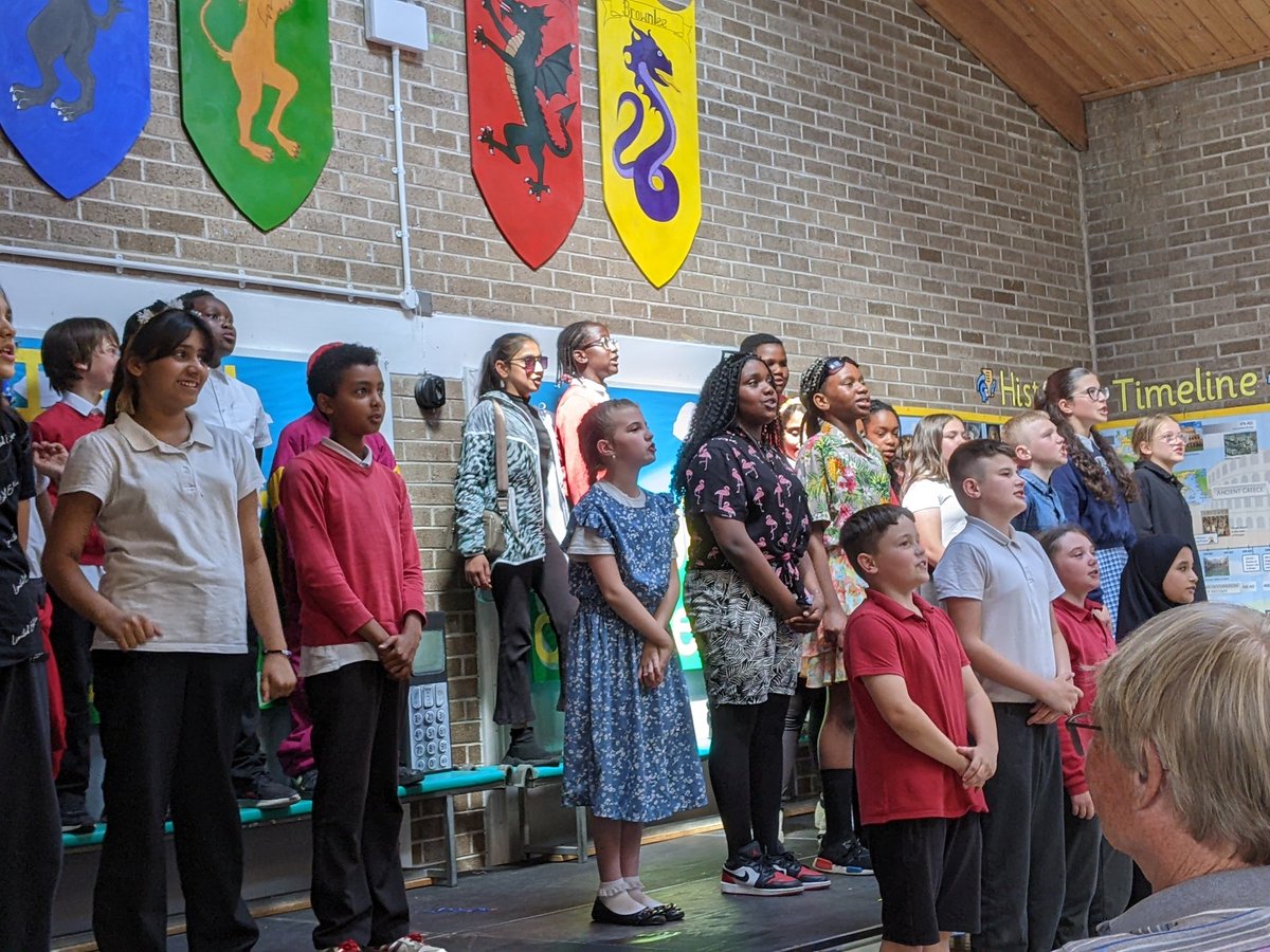 Armley Park Primary School tweet media