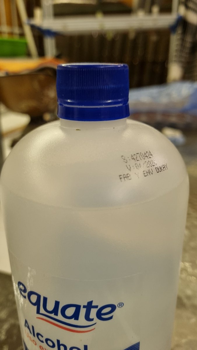 jime3115's tweet photo. @LIDERcl Y para más remate traen un producto ABIERTO! USADO! Con quién trabajan? He tenido pésimas experiencias con sus despachos pero ya se pasaron! Afortunadamente siempre está el #jumbo #supermercado #supermercadojumbo #chile https://t.co/V6KiDTaQ0w
