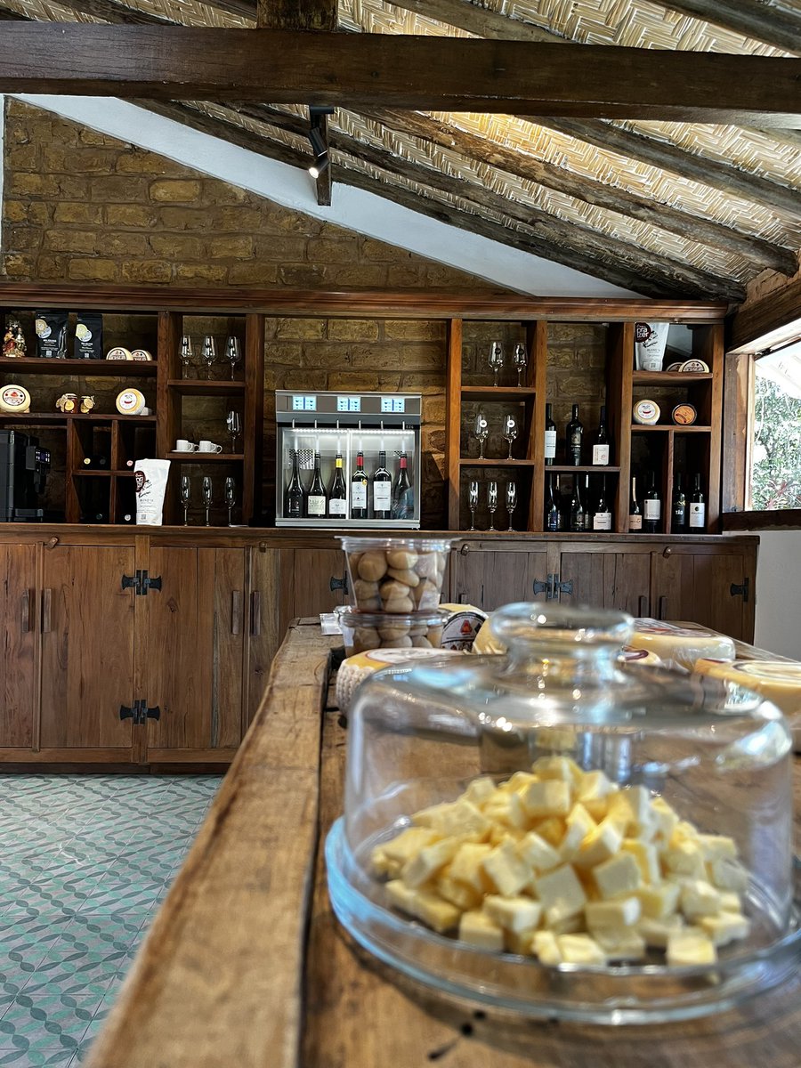 winedispenserbr's tweet photo. Um dia incrível na Vinícola Trindade https://t.co/ClU1S1ACAG