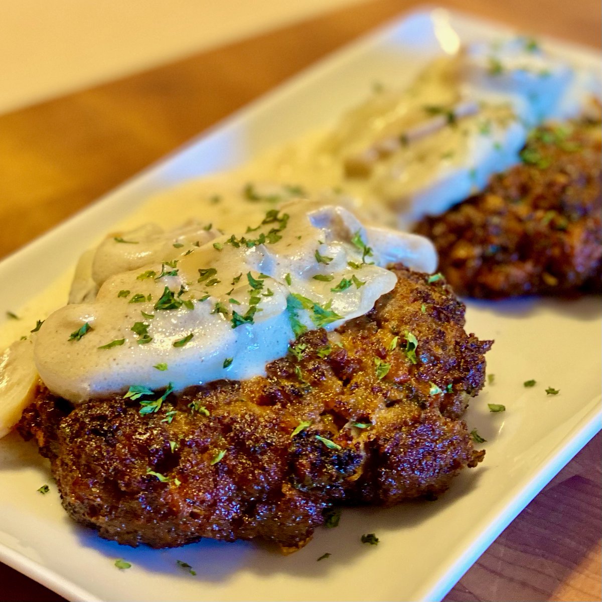 MrsMommy's tweet image. Frikadellen mit Jägersoße. #germancooking