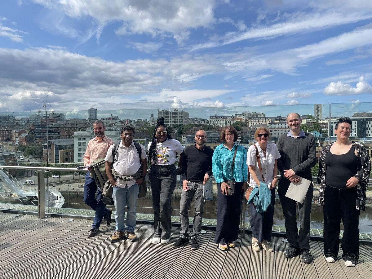 jaspower's tweet photo. ☀️☀️SAS doctor wellbeing day ☀️☀️
Lifestyle medicine and moral injury discussions , a day of connection with colleagues , sharing food and activities involving an art &amp; culture walk to the Baltic gallery and a mindfulness meditation &amp; yoga session. #SASbychoice #CNTW 🧘‍♂️ https://t.co/SFA3kqKYCw