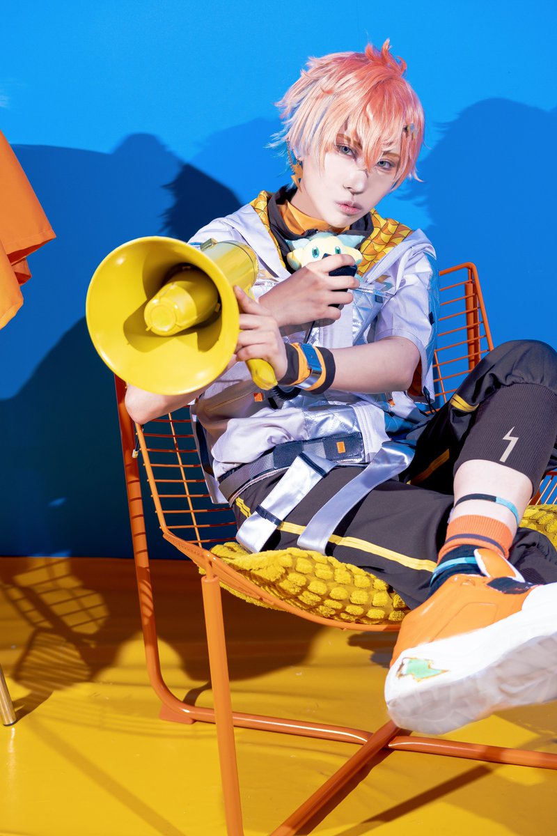 y_mnt_V's tweet image. ※🌈🕒cos    🌩️🦒

　　　📢⚡︎

photo かわむらさん