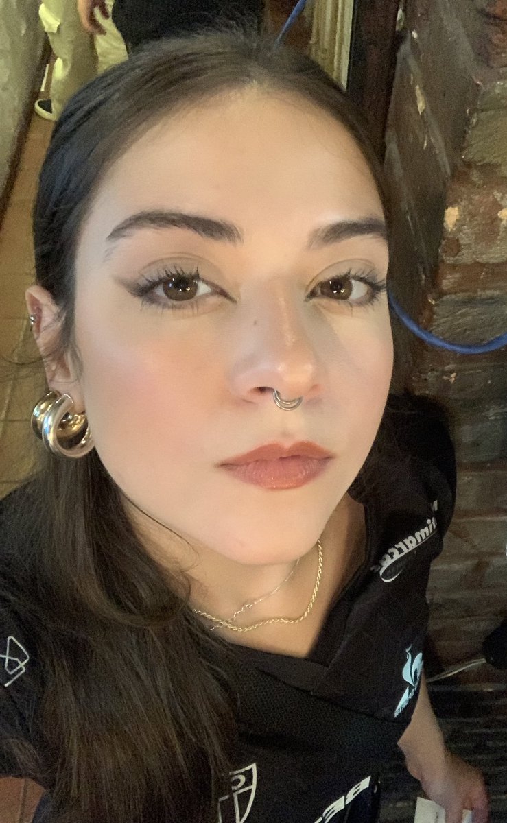 clara tweet media