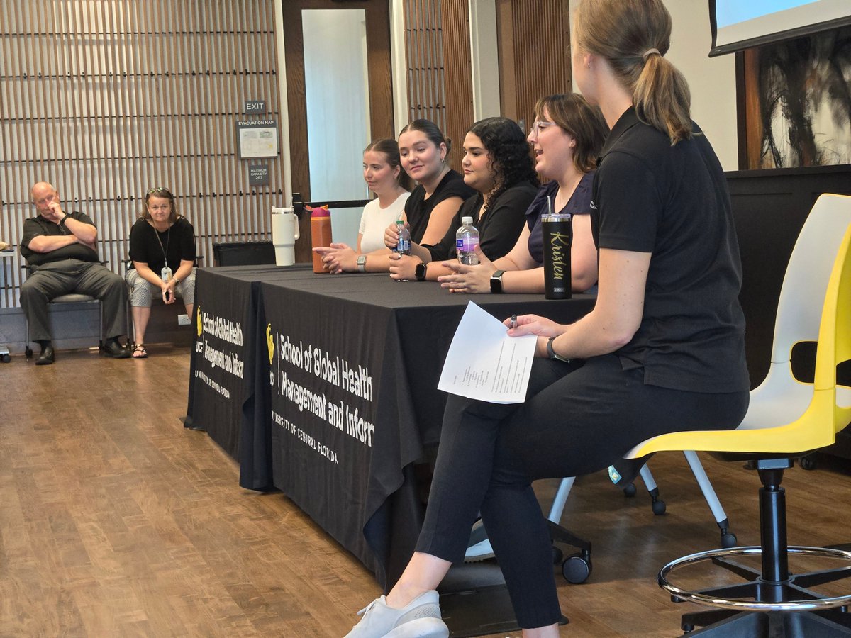 UCF_SGHMI's tweet image. UCF SGHMI cohosted the Health Leadership Summit Academy (HLSA) with @ourmedschool  yesterday! 🌟 This program supports students in achieving their educational goals and connecting with healthcare providers from diverse backgrounds and specialties. #UCFSGHMI #HLSA ##UCFMedicine