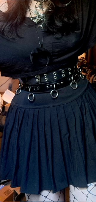 UwU make me a fashion icon https://t.co/6Vh1u9ti82<a href="/tag/goth"class="tags"><span>#goth</span></a><a href="/tag/nsfw"class="tags"><span>#nsfw</span></a><a href="/tag/gothgoddess"class="tags"><span>#gothgoddess</span></a>