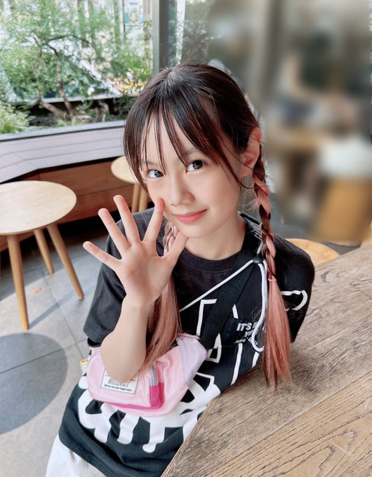 Twitterのコスプレ画像9