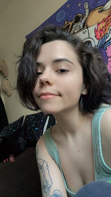 Shortest I&rsquo;ve ever had it 💕 https://t.co/K3w5JGg5ot<a href="/tag/mvsales"class="tags"><span>#mvsales</span></a>