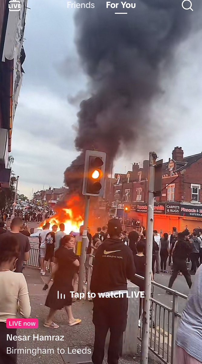 J_Chapperz's tweet image. Deport the fucking lot of them!!! Foreign cunts!!