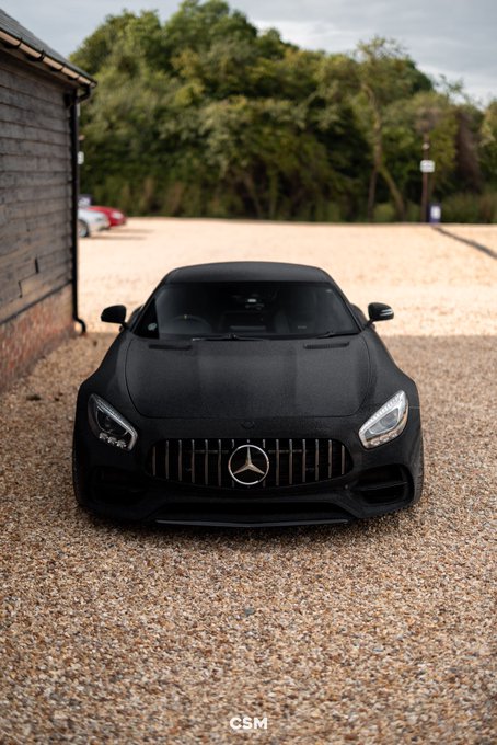 Oooofffff my car is so sexy 🤤🤤🤤 thanks to Charlie for these photos taken at #caffineandmachine last weekend<a href="/tag/caffineandmachine"class="tags"><span>#caffineandmachine</span></a><a href="/tag/blackcrystalamg"class="tags"><span>#blackcrystalamg</span></a>